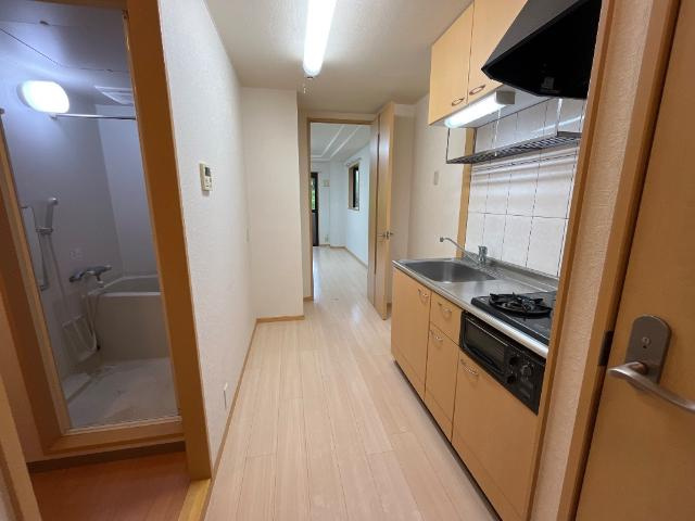 ローズガーデンの内装|廊下