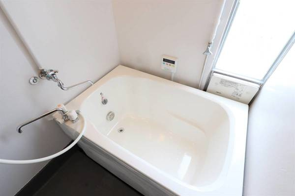 ビレッジハウス水巻1号棟の浴室|ビレッジハウスの同一物件・同一タイプの間取りの写真です