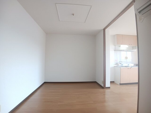 ロジュマン本城の内装