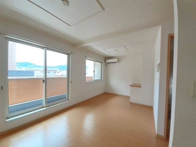 ファイン若松Ａのその他