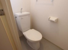 杉並区本天沼１丁目の賃貸マンションのトイレ