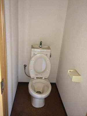 【トイレ】 | ＨＦビル | 清潔感のあるトイレです