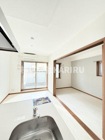 カウニス巽中の内装