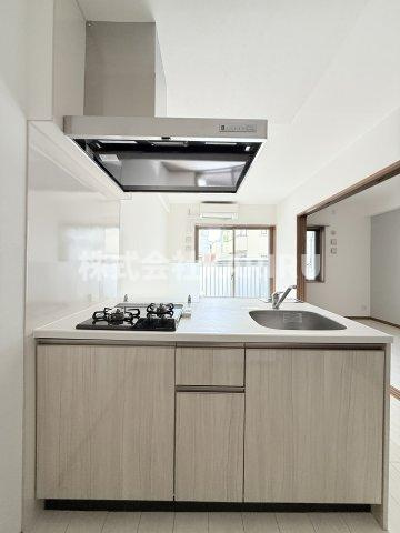 カウニス巽中のキッチン