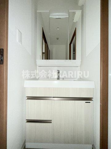 カウニス巽中の洗面所