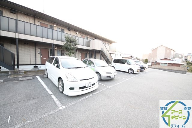 ピュアコートシミズの駐車場|※類似部屋