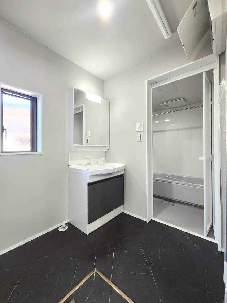 【洗面所】の画像