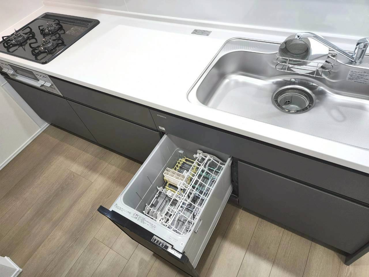 RESET HOUSE－リセットハウス－八幡西区別当町のキッチン|キッチンは食器洗浄乾燥機付きです♪