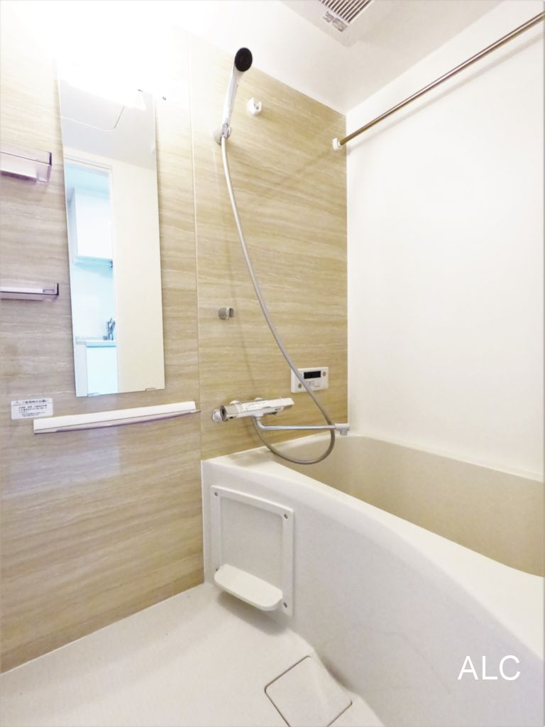 練馬区旭丘１丁目の賃貸マンションの浴室|同仕様