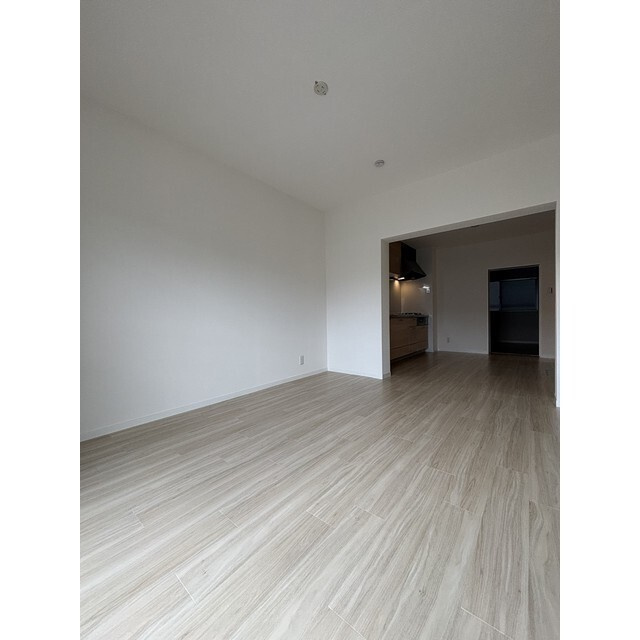 ヴィラ芦屋Ａ棟の居間・リビング