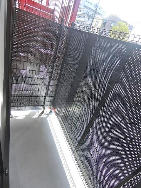 ハーミットクラブハウストゥギャザー溝ノ口（仮）のバルコニー|１Ｆはテラス付き！
※現況優先となります。