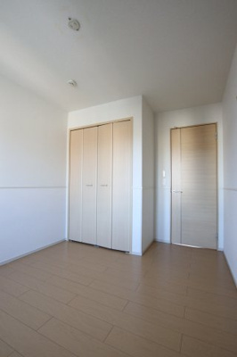 【寝室】 | ブルーローズ