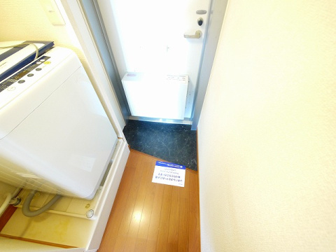 レオパレス清都の玄関|ゆったりとした玄関です
