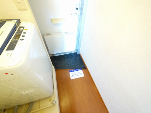 レオパレス清都の玄関|落ち着いた玄関です