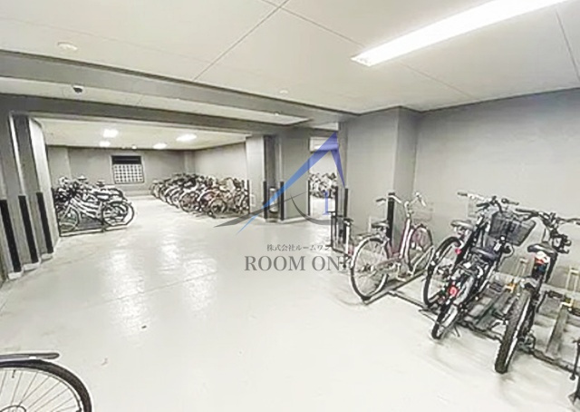 ルーブル板橋区役所前