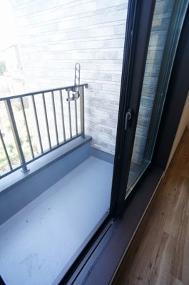 【その他】 | Y　ｃａｔ　日進 | 窓ガラスは、ペアガラスとなっており、外の気温や音の影響を受けにくくなっております。
