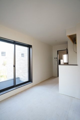 【居間・リビング】 | Y　ｃａｔ　日進 | こちらの居間で猫ちゃんとの時間をお楽しみください。