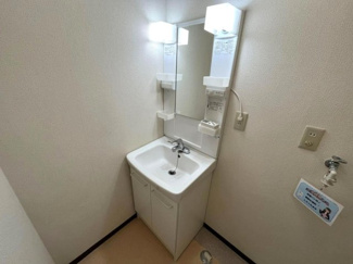 【洗面所】