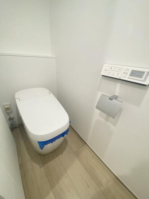 【トイレ】 | ＰＯＲＴＯ白金長者丸 | 落ち着いた色調のトイレです