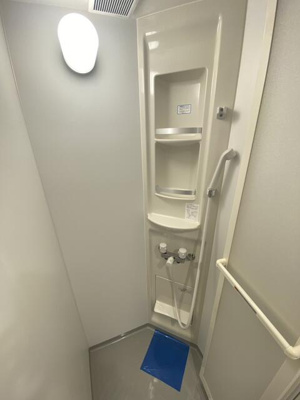 【シャワールーム】 | ＰＯＲＴＯ白金長者丸 | 落ち着いた空間のシャワールームです