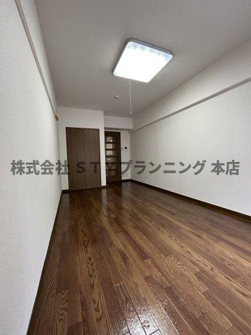仲介手数料０円！ジュネス藤原の居間・リビング