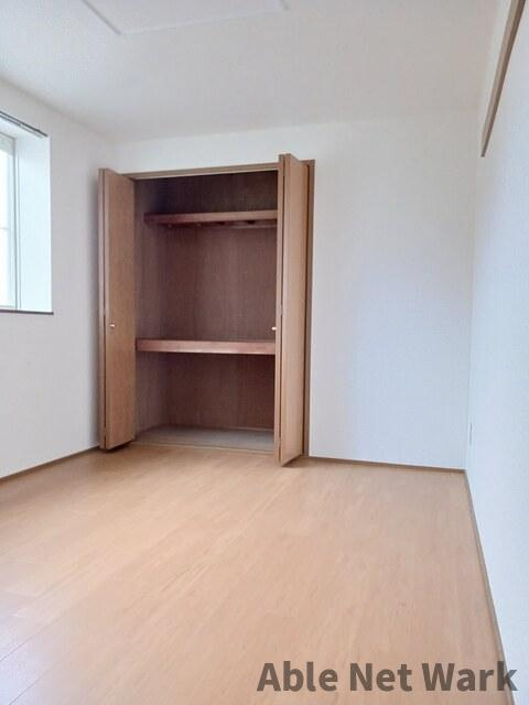 エスポワールＡの洋室|落ち着いた色調の洋室です