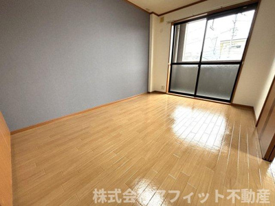 【その他】 | ラングウッド | 南側洋室6.1帖のクローゼット