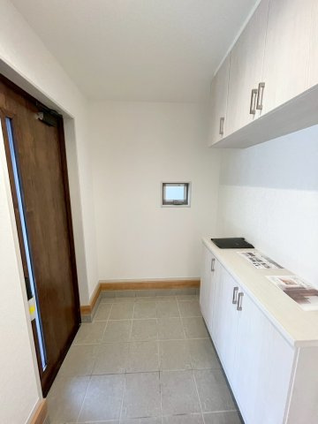 【玄関】 | いろどりアイタウン富岡市下高瀬