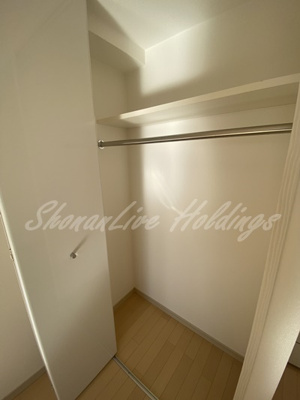 【収納】 | グランド・ガーラ横濱山下町 | ハンガーラック付きで楽々収納