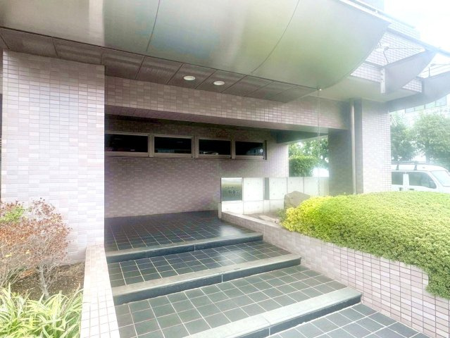 ファミール新小岩のエントランス