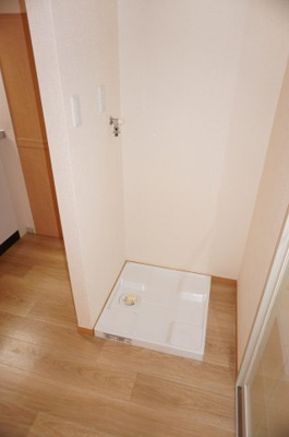 【その他】 | サンクレストB | サンクレストB　室内洗濯機置場