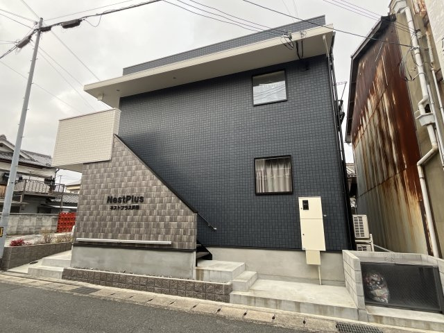 ネストプラス浜田の外観