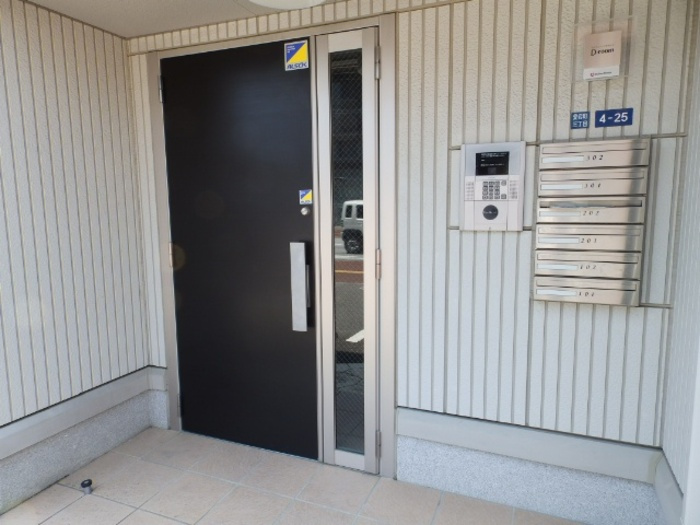 アルフォートのエントランス|エントランス（オートロック付）