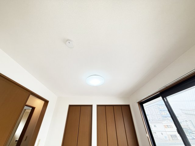 ソシア寿正の洋室|５．３帖洋室