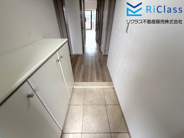 板宿パークホームズの玄関|きれいな玄関です