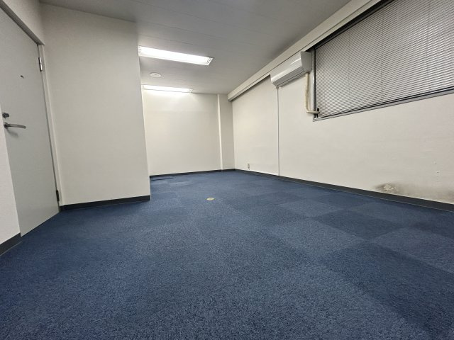 日本工築１号館ビル　4F-Aの駐車場