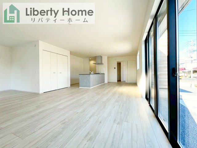 ひたちなか市足崎1期　新築戸建　4号棟の居間・リビング