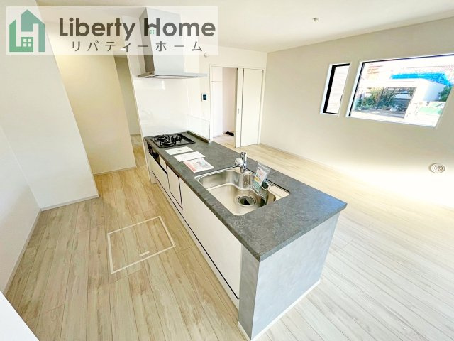 ひたちなか市足崎1期　新築戸建　4号棟のキッチン
