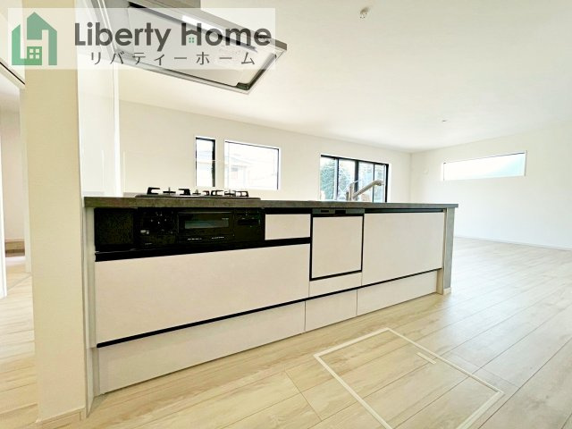 ひたちなか市足崎1期　新築戸建　4号棟のキッチン