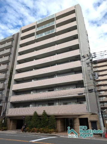 レスタージュ西陣の外観