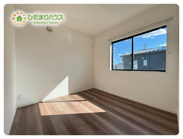 熊谷市末広　フェリディアガーデン　中古一戸建て　04の子供部屋|4.5帖の洋室は、お子様の一人部屋にピッタリ★