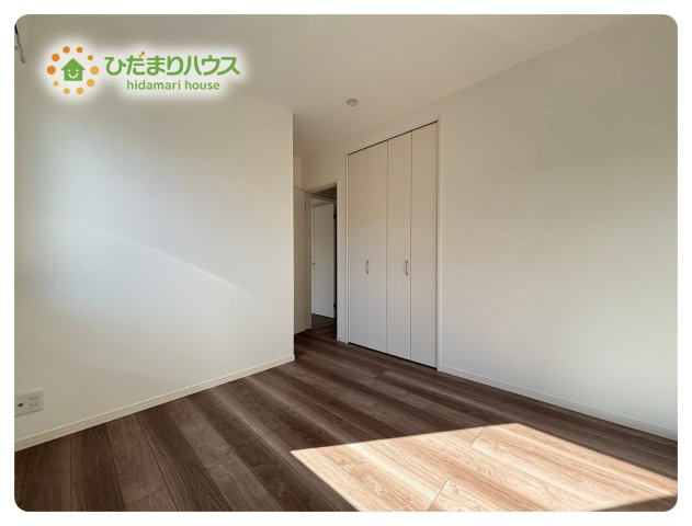 熊谷市末広　フェリディアガーデン　中古一戸建て　04の子供部屋|机にベットを置けば子供部屋の完成です！				
