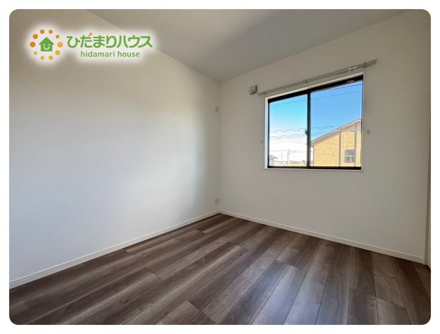 熊谷市末広　フェリディアガーデン　中古一戸建て　04の洋室|明るい空間の居室♪	
