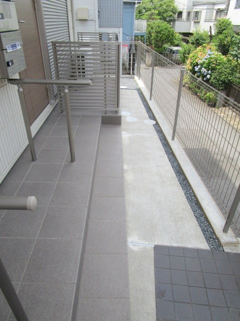 Ｂｏｎｈｅｕｒのエントランス|★エントランス★