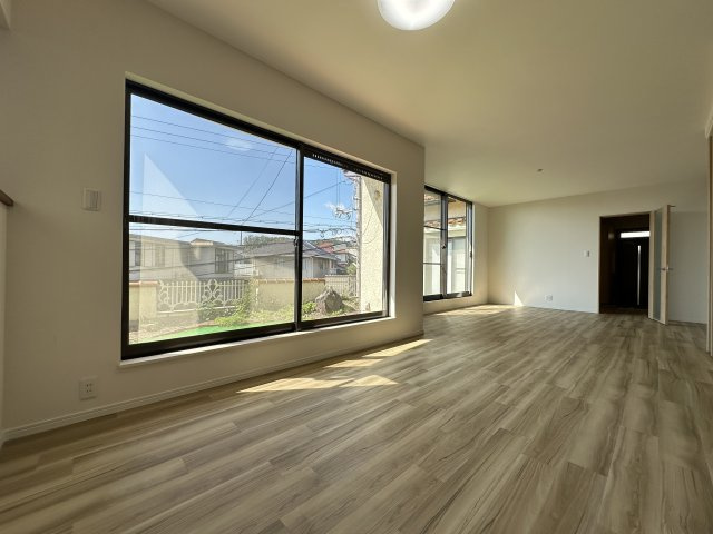 神戸市須磨区北落合5丁目戸建の居間・リビング