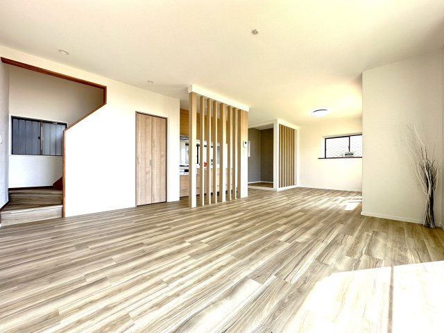 神戸市須磨区北落合5丁目戸建の居間・リビング