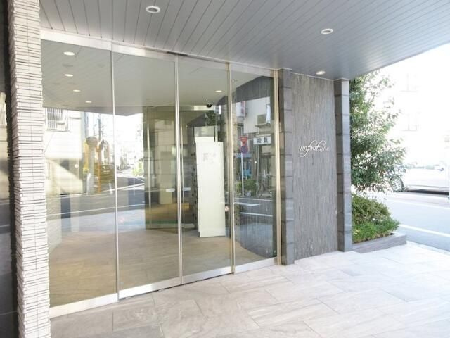 アンファンテーヌのエントランス