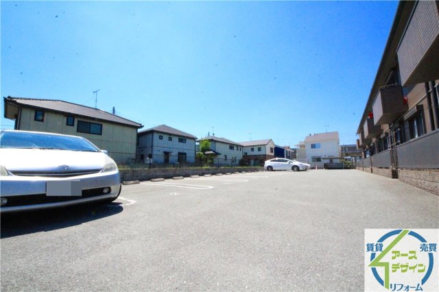 ル・シェモアの駐車場