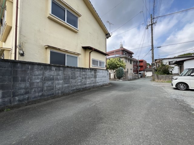 苅原アパートのその他