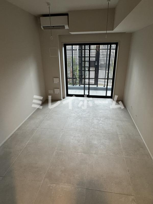 レガリス蒲田の居間・リビング